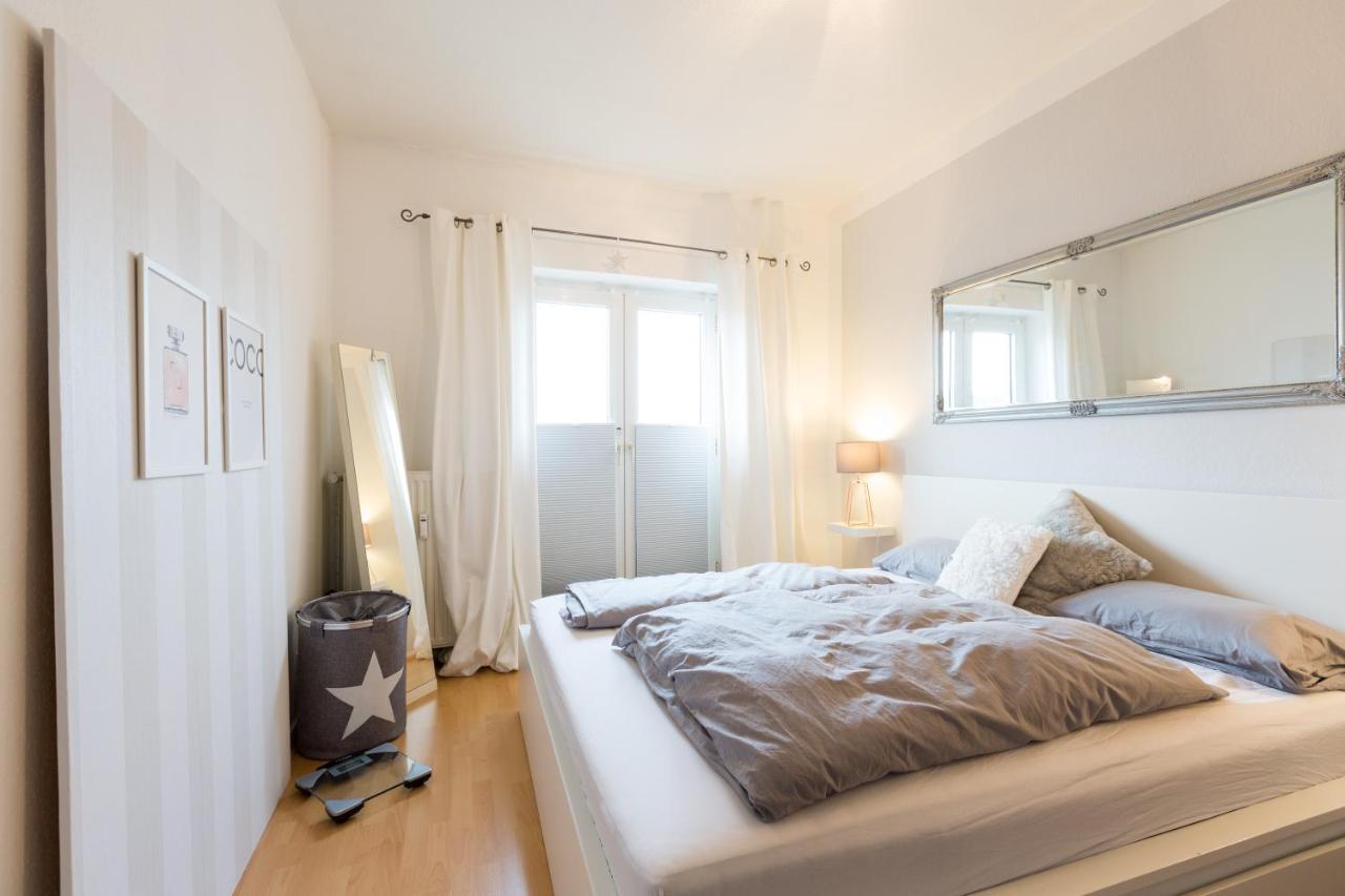 ZV2001 Private Apartments&Rooms near Exhibition Ground  Hannover Exterior foto