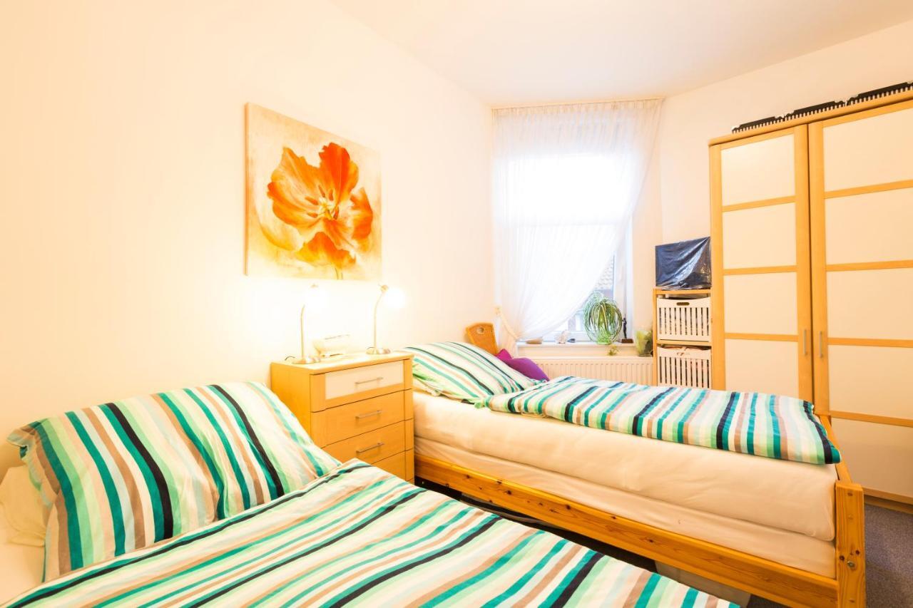 ZV2001 Private Apartments&Rooms near Exhibition Ground  Hannover Exterior foto